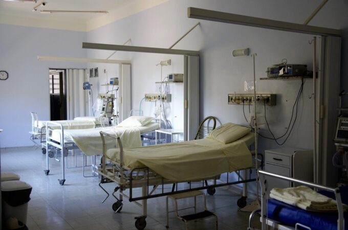 Rettungsschirm ist gut, Krankenhausreform ist besser