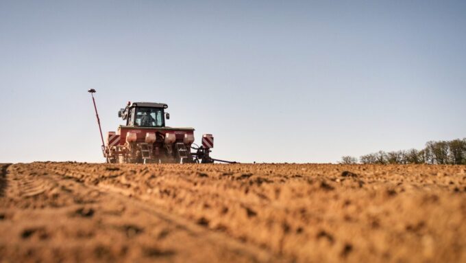 Klimaschutz und Tierschutz in der Landwirtschaft in Hessen