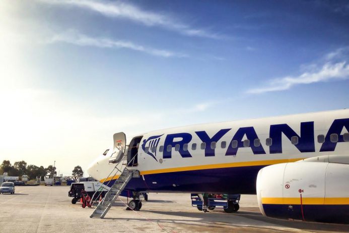 ver.di nimmt Tarifverhandlungen für die Kabinenbeschäftigten bei Ryanair auf.